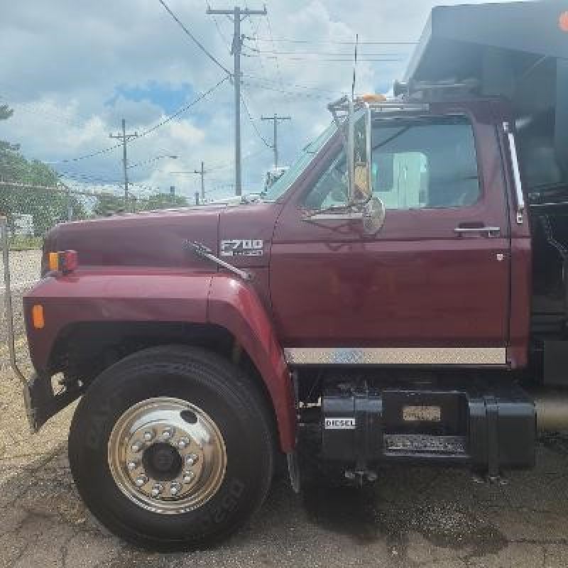 1987 FORD F70 7060794321