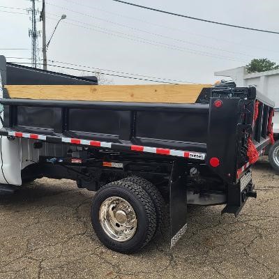 2012 FORD F550 7258852331