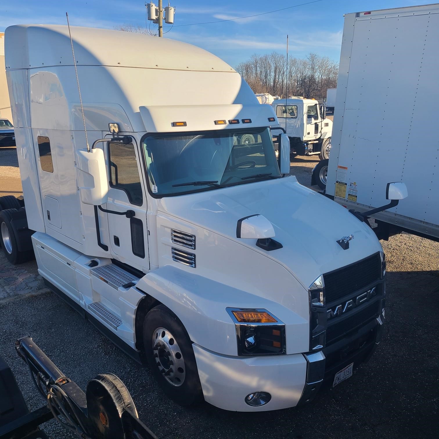 2020 MACK ANTHEM 64T - image 3 of 6
