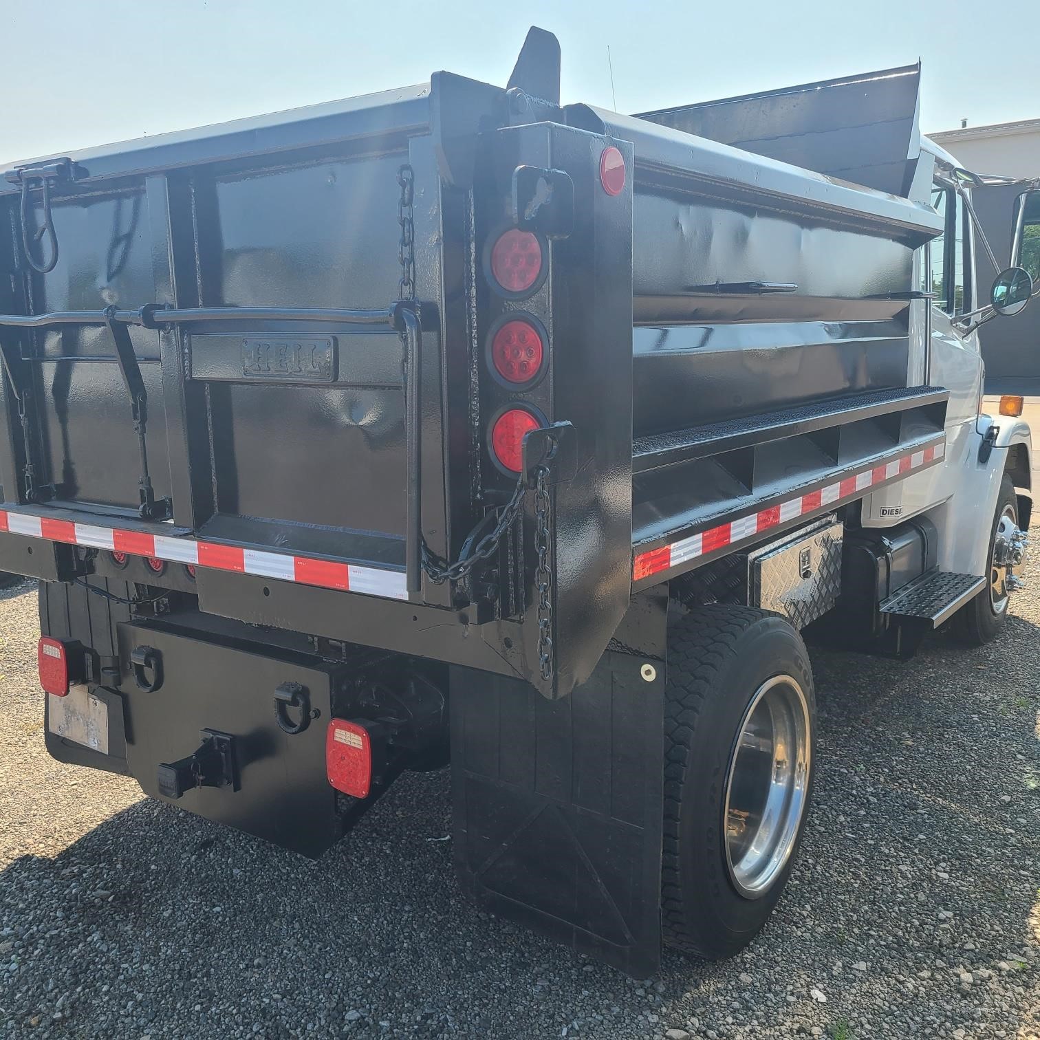 1999 FREIGHTLINER FL60 - image 6 of 6