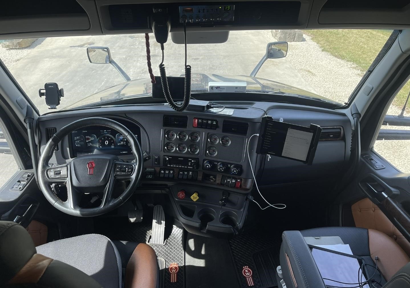 2023 KENWORTH T680 9048232223 2023 KENWORTH T680 9048232223