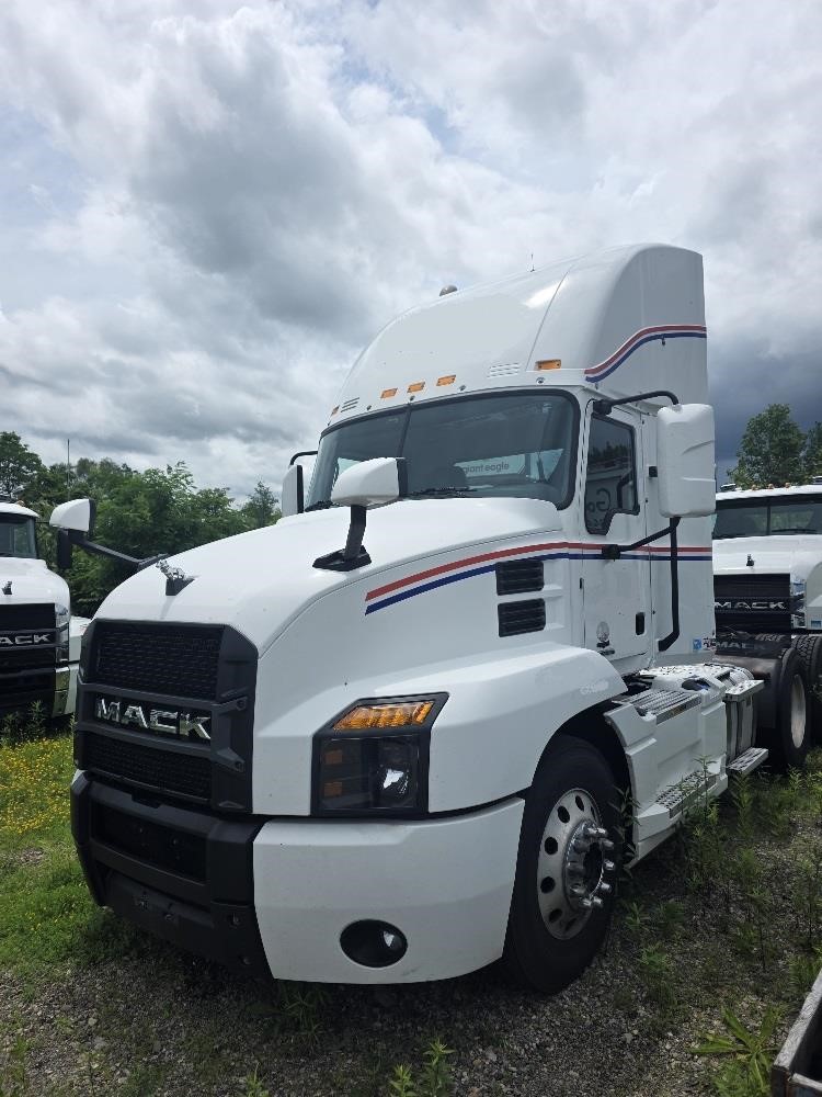 2020 MACK ANTHEM 64T - image 3 of 6