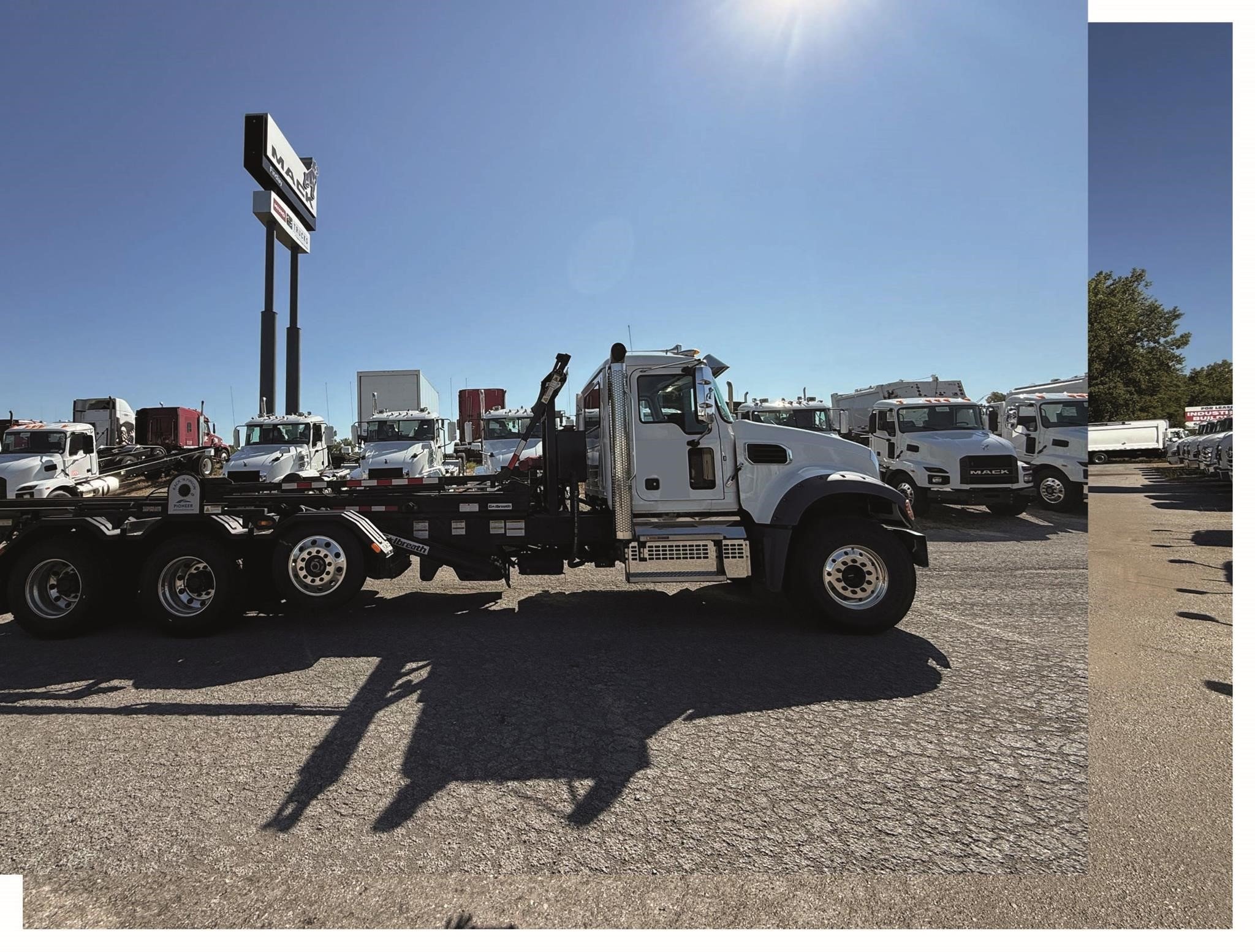 2026 MACK GRANITE 64FR 2026 MACK GRANITE 64FR - image 4 of 6