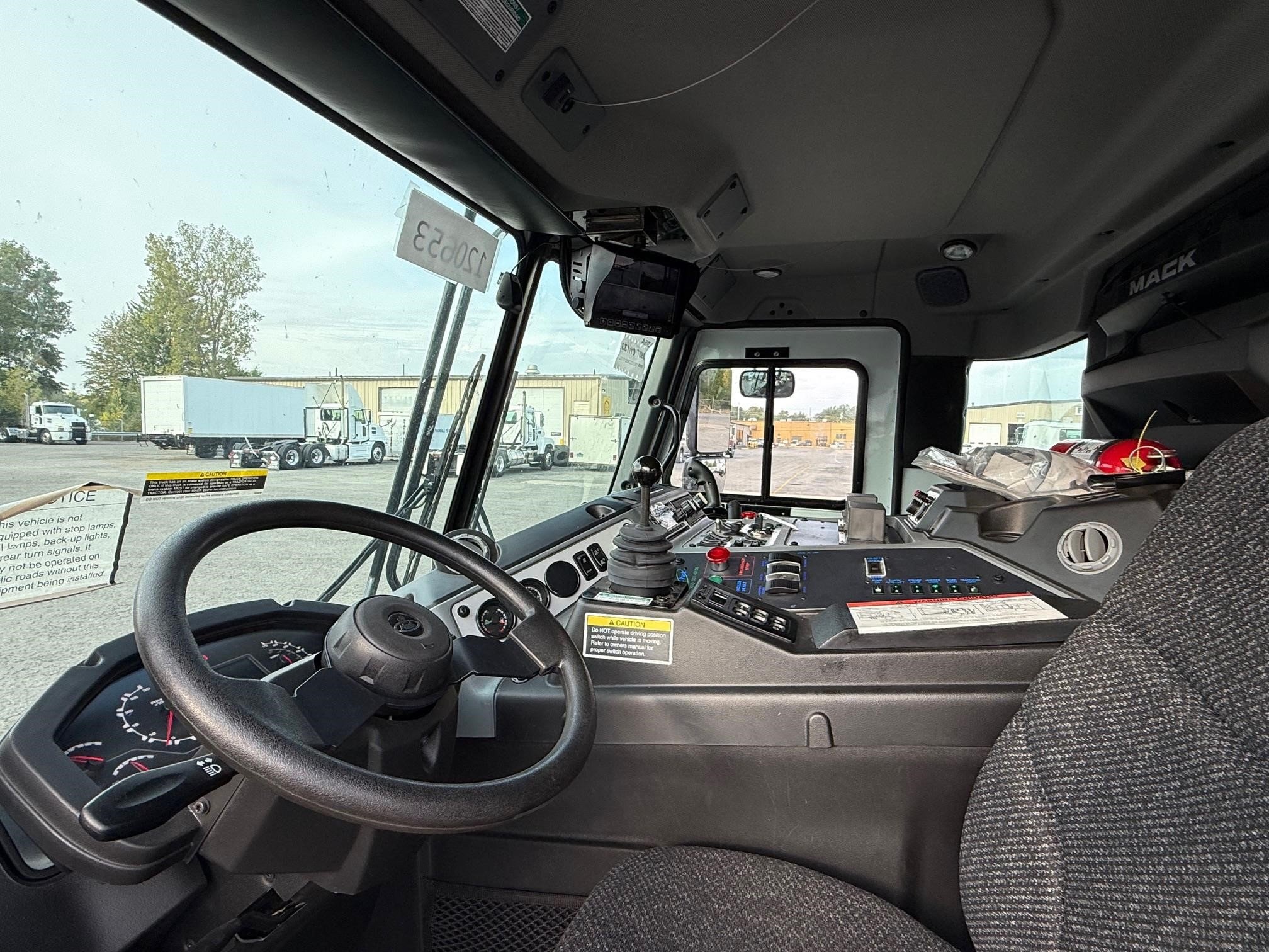 2025 MACK LR64R 10010747426 2025 MACK LR64R 10010747426