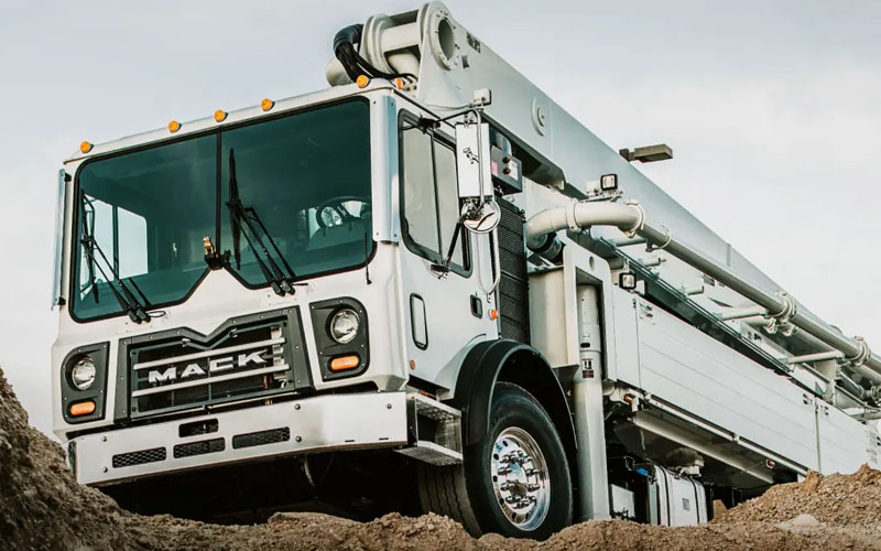 Mack Trucks TerraPro® Mack Trucks TerraPro® - image 3 of 4