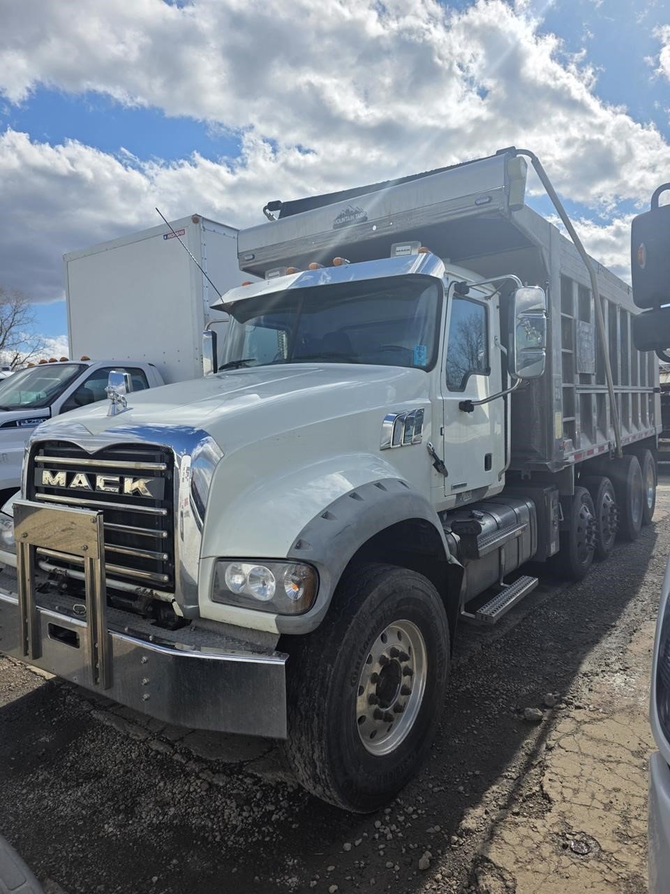 2019 MACK GRANITE 64FR 11006257939 2019 MACK GRANITE 64FR 11006257939