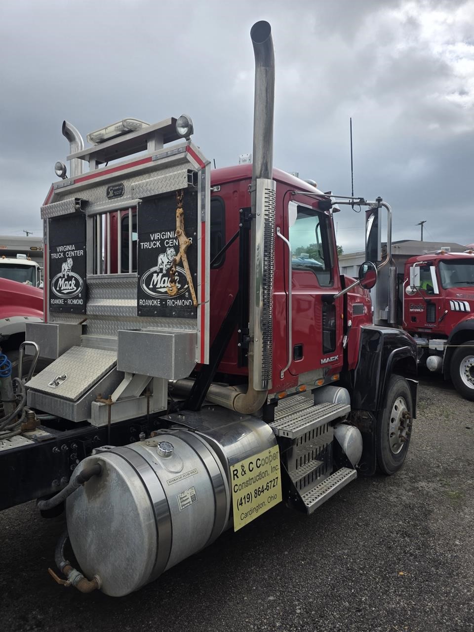 2014 MACK PINNACLE CHU613 2014 MACK PINNACLE CHU613 - image 2 of 6