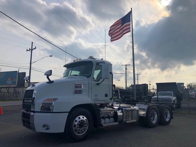 2026 MACK ANTHEM 64T 2026 MACK ANTHEM 64T - image 2 of 6