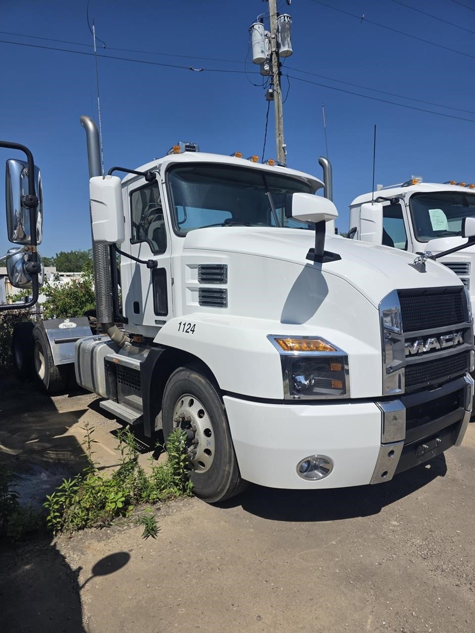 2022 MACK ANTHEM 64T 11037699736 2022 MACK ANTHEM 64T 11037699736