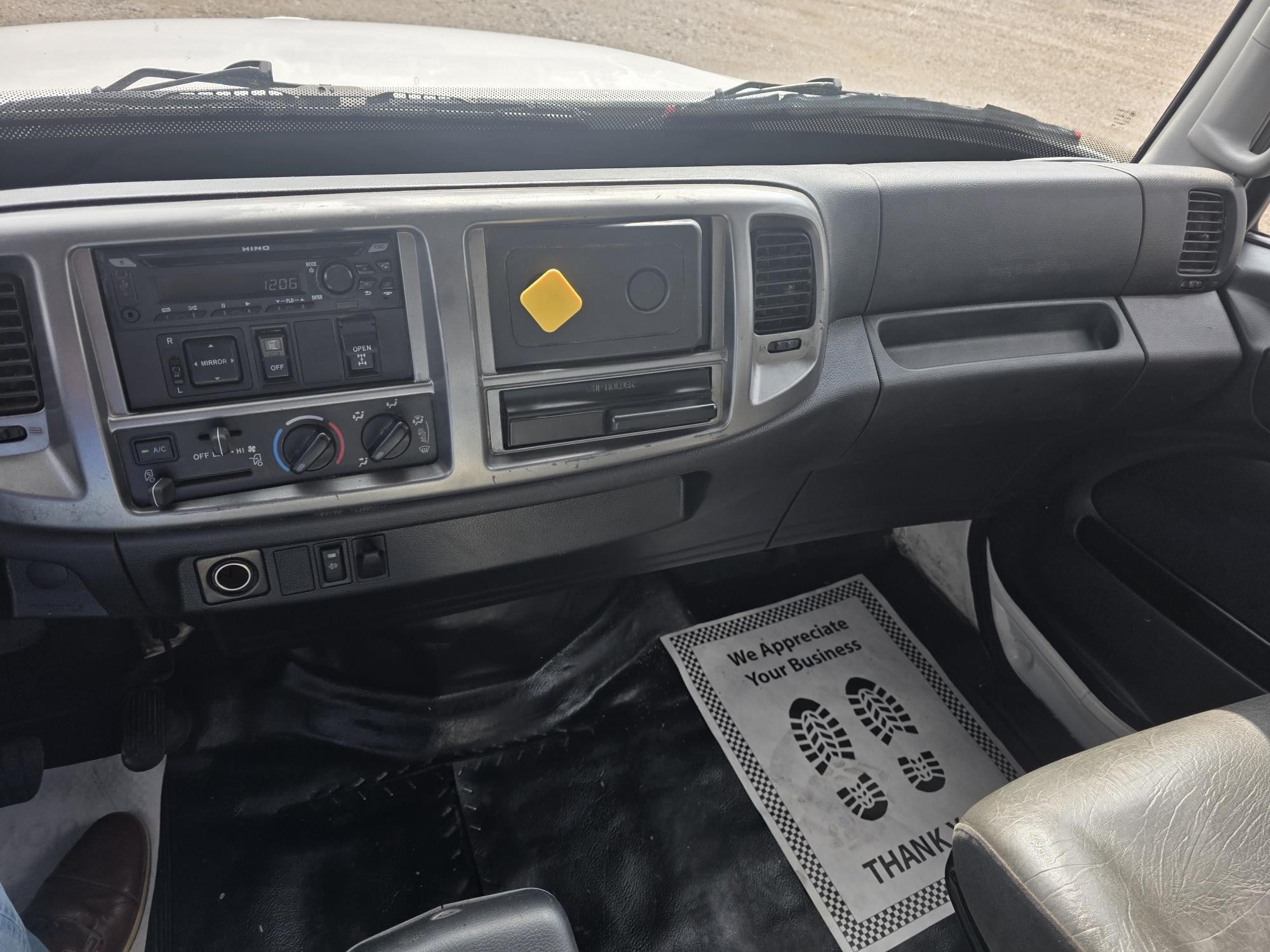 2019 HINO 338 11038091726 2019 HINO 338 11038091726