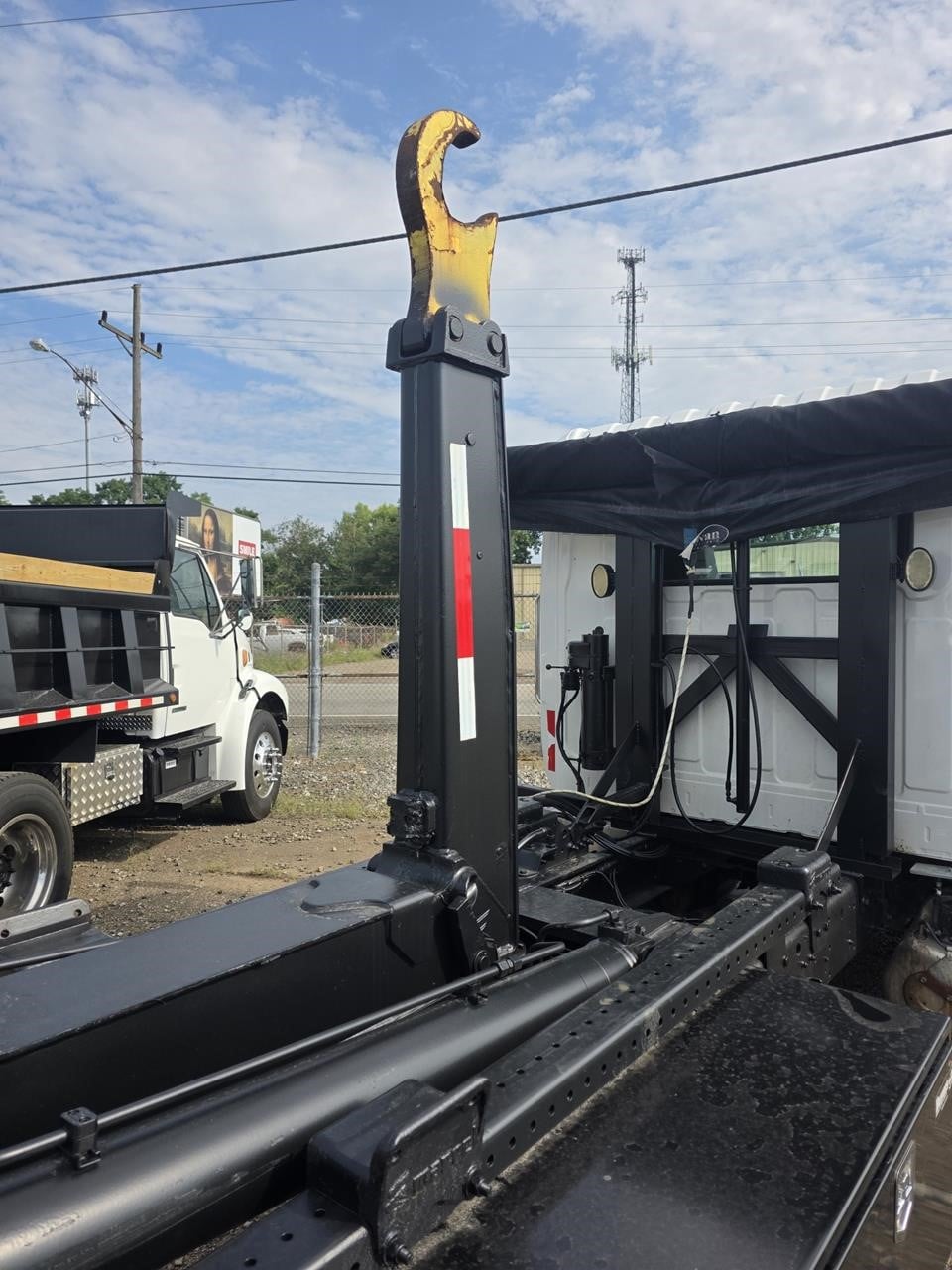 2019 HINO 338 11038093164 2019 HINO 338 11038093164