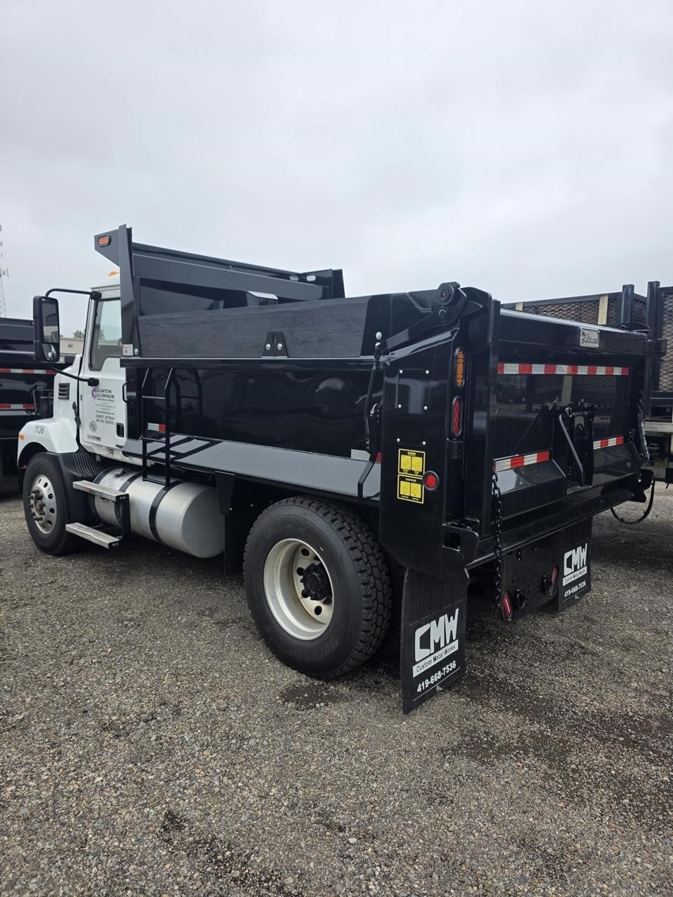 2022 MACK MD7 11039959423 2022 MACK MD7 11039959423
