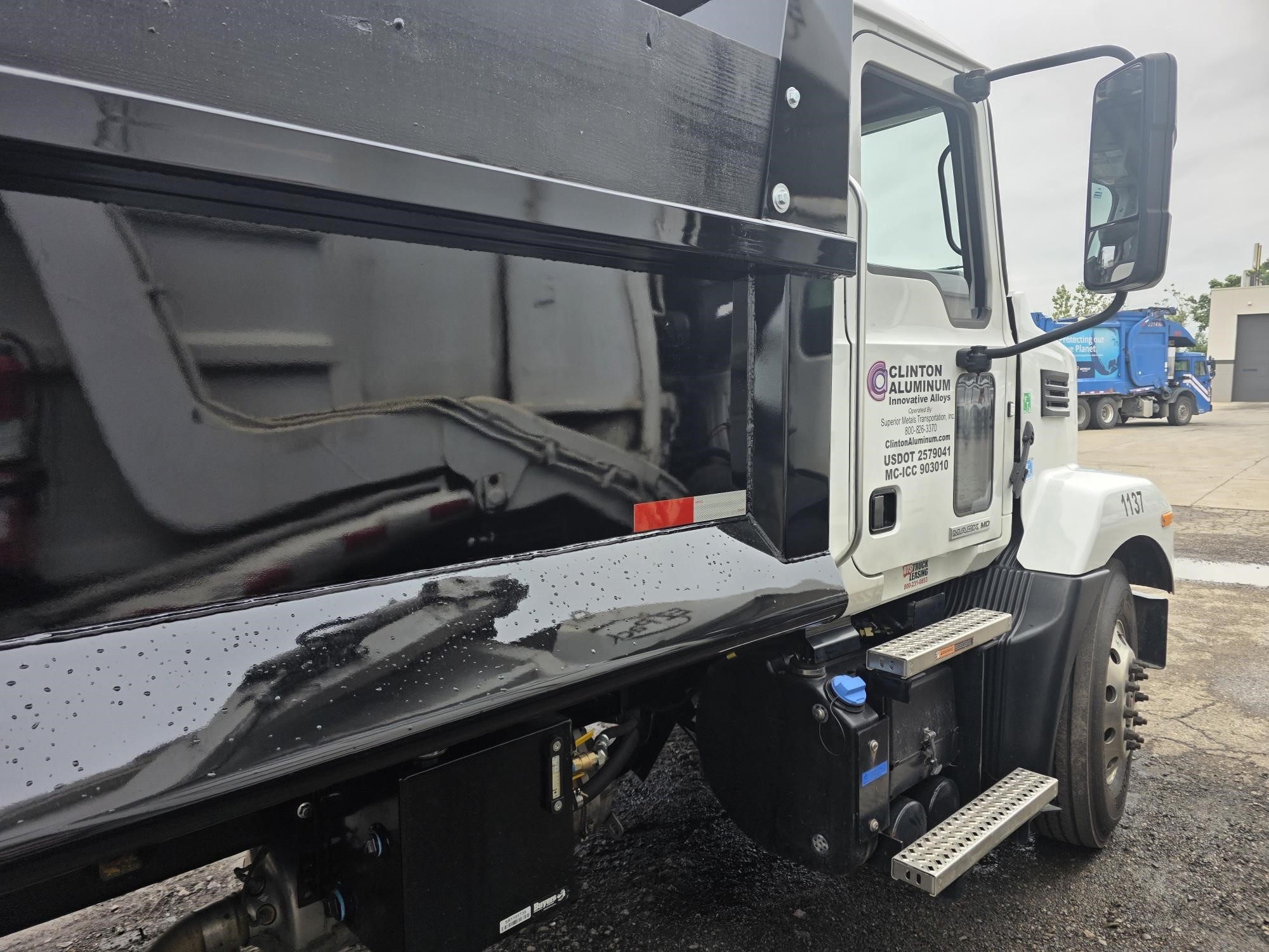 2022 MACK MD7 11046439241 2022 MACK MD7 11046439241