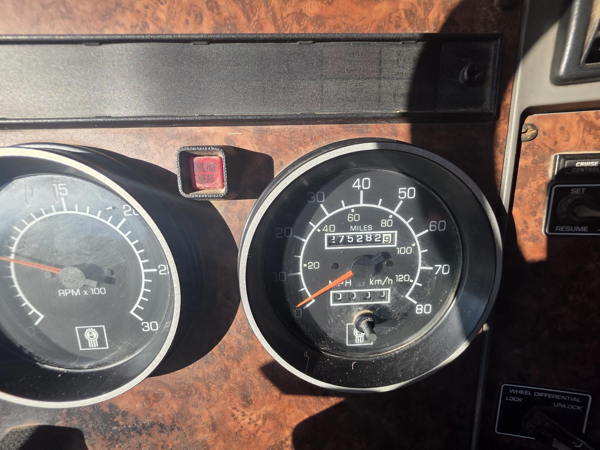 2003 KENWORTH T300 11051535311 2003 KENWORTH T300 11051535311
